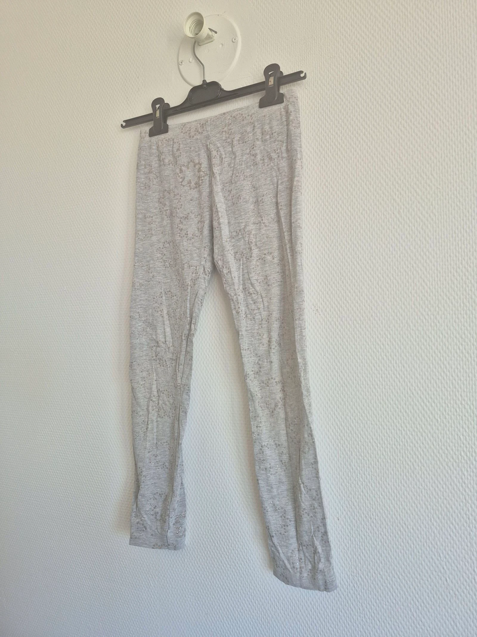 Legging Tissia – Taille 10 ans – Gris pailleté – photo 3